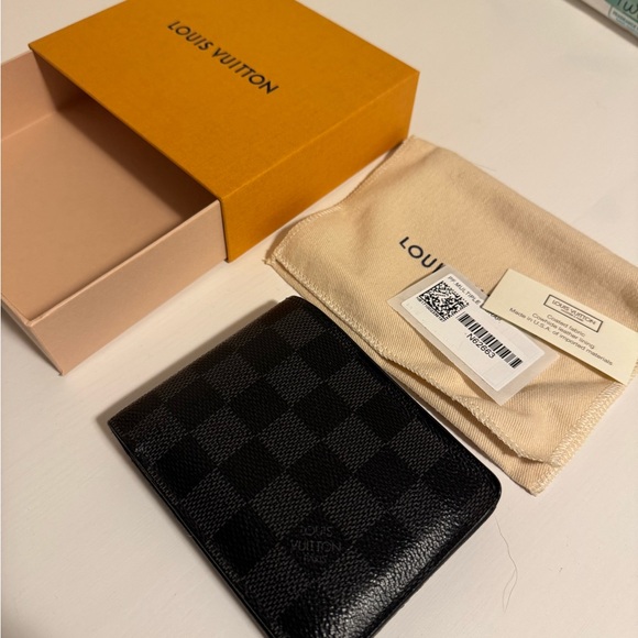 Louis Vuitton Multiple Wallet - Damier Graphite - Picture 2 of 6
